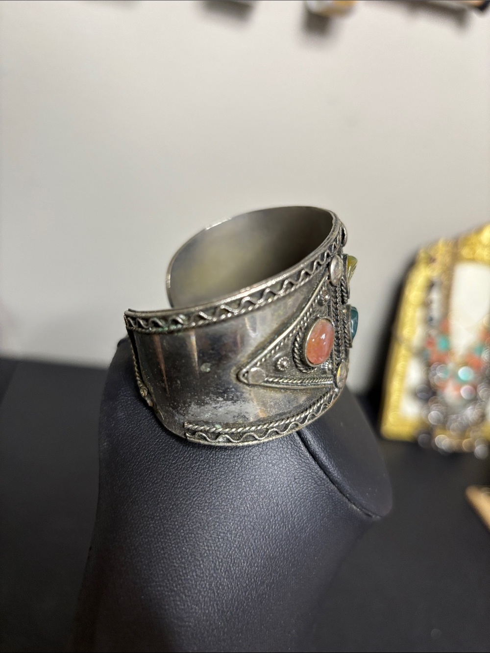 Southwestern Boho Silver Tone Multi-Stone Silver Cuff Bracelet Adjustable - Picture 4 of 7